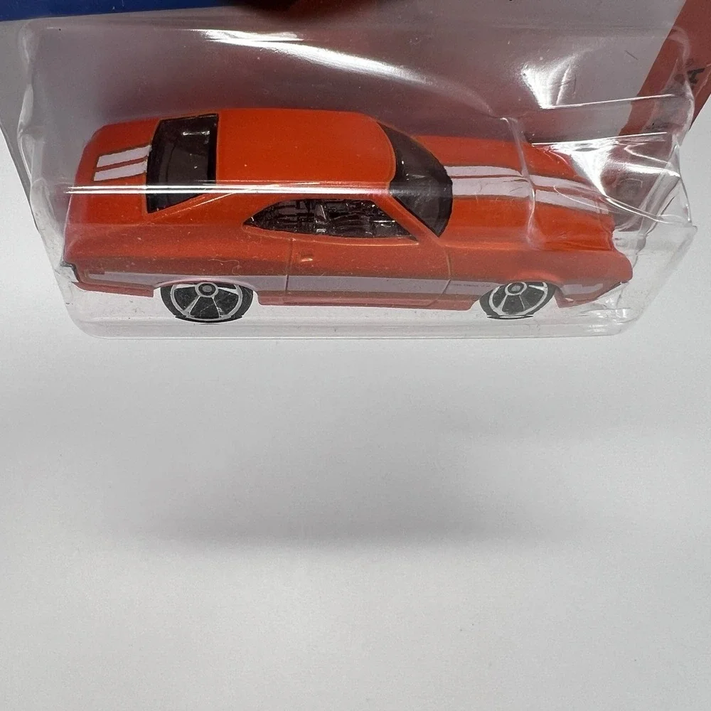 2022 Hot Wheels #250 Muscle Mania 10/10 '72 FORD GRAN TORINO SPORT Orange w/MC5s